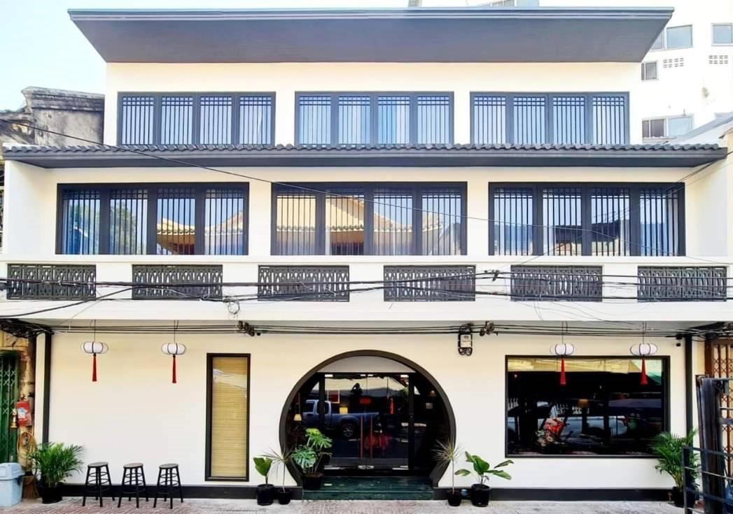 Caiyong Hometel & Cafe'S Studio Bangkok Zewnętrze zdjęcie